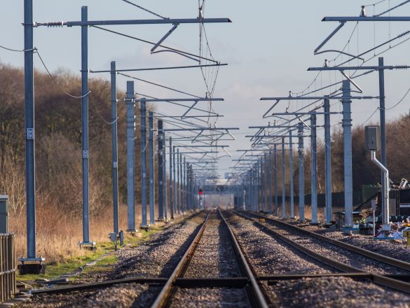 Overhead power lines between Preston and Blackpool.jpg