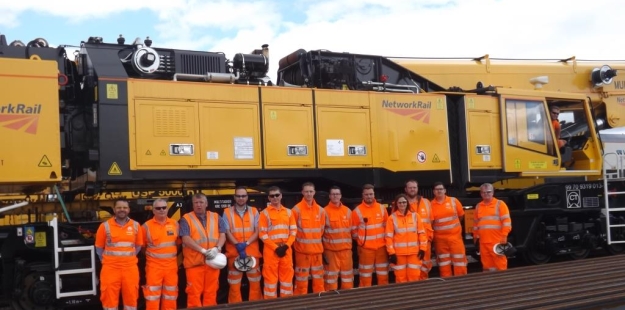 network rail kirow crane and VolkerRail operator team.jpg