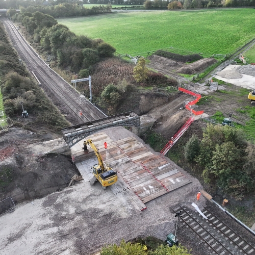 the TRU East Alliance successfully lifted away Crawshaw Woods Bridge - a 200 year old, cast-iron railway bridge 