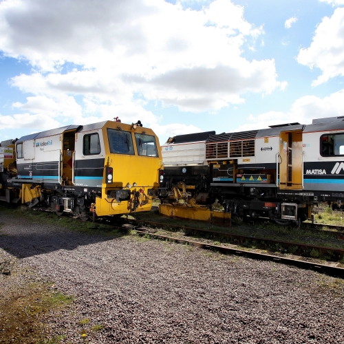 Ballast regulators working on track
