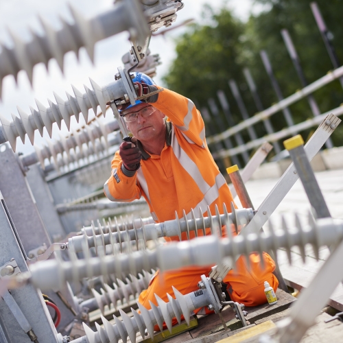 East Coast Mainline increases power supply with £216.2M contract, to optimise the passenger experience.jpg