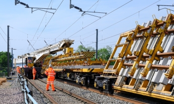 Radlett main line junction kirow with tilt wagon
