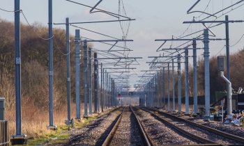 Overhead power lines between Preston and Blackpool.jpg