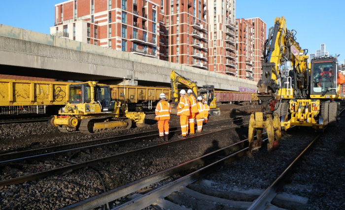 RRV, people and train